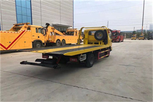 宝应非事故拖车